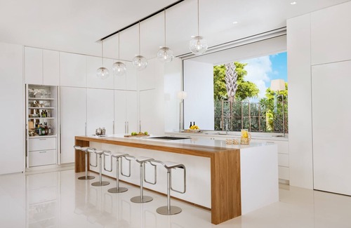 Leeward Settlement Villa | Please Inquire Before Booking – Luxury Villa