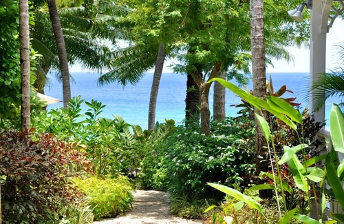 Derricks Condo | Please Inquire Before Booking – Luxury Villa