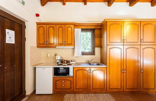 Kylini Apartment | Pleiades Bright Jewel - Corinthos Pool Bliss