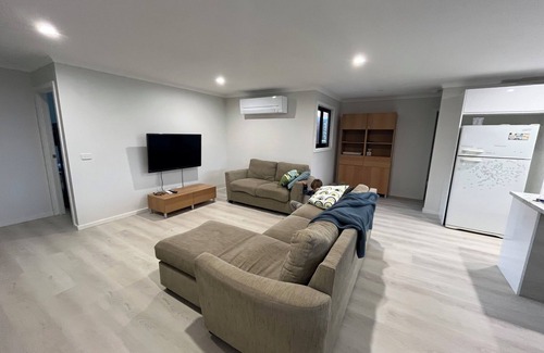 Venus Bay House | Plenty of space inside and out within walking distance from Beach 3