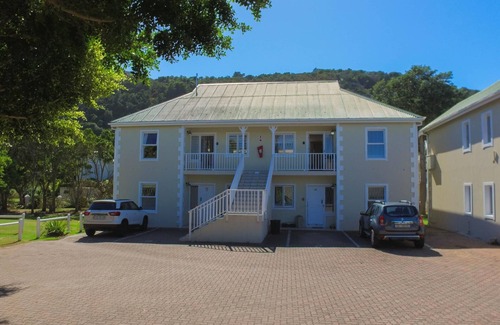 Plettenberg Bay Apartment | Plettenberg Bay Getaway at Riverclub Villas