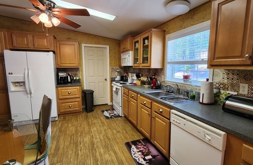 Wallenpaupauk Lake Estates House | Poconos Retreat: Pools, Sauna, Lake & Outdoor Fun