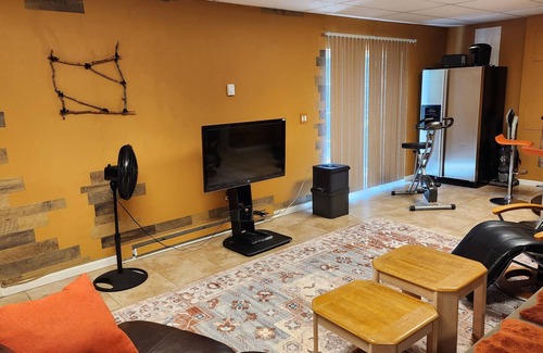 Wallenpaupauk Lake Estates House | Poconos Retreat: Pools, Sauna, Lake & Outdoor Fun