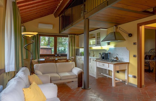 Terranuova Bracciolini Villa | Podere Giardino 16+2, Emma Villas