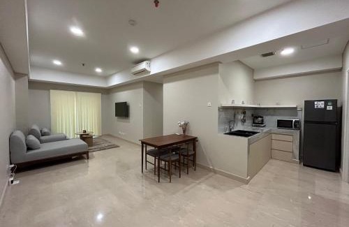 Medan Apartment | Podomoro Delipark Apartemen Cozystay Empire Tower 3BR Medan