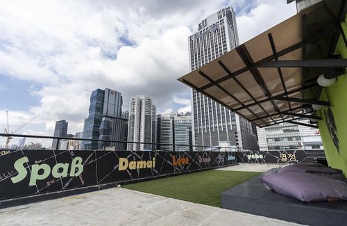 Brickfields Hostel | PODs The Backpackers Home & Cafe Kuala Lumpur