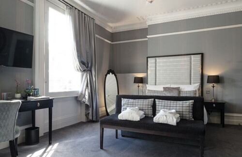 Ely Hotel | Poets House