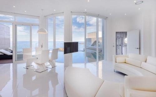 Pohang Villa | Pohang Escape Ocean View Pool Villa