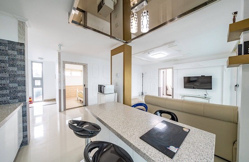 Pohang Hotel | Pohang Pinewave Sea & Spa Pension