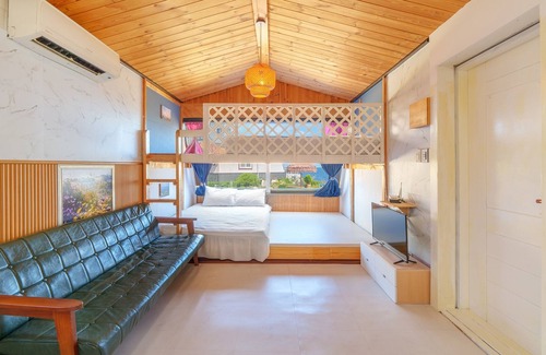 Pohang House | Pohang Puleungolae Caravan