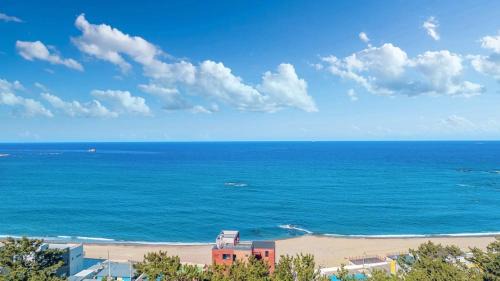 Pohang Villa | Pohang Sunrise Pool Villa