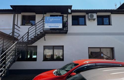 Siedlce House | Pokoje Gościnne "Cyprian"