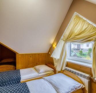 Male Ciche House | Pokoje Gościnne Grzybek