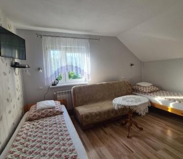 Cisna House | Pokoje gościnne u Ewy Cisna