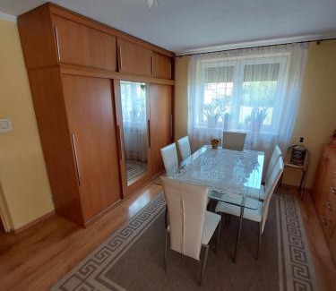 Dubiecko House | Pokoje w domu na wsi