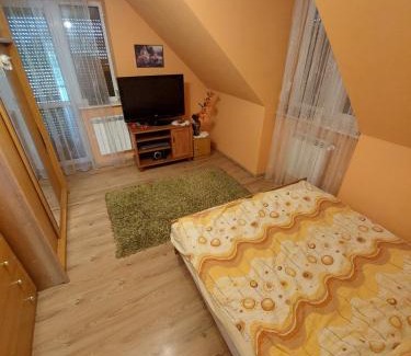 Dubiecko House | Pokoje w domu na wsi