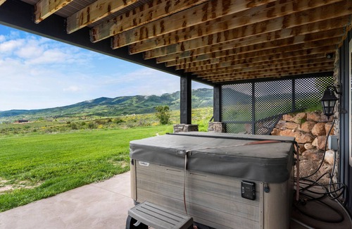 Fish Haven Cabin | Polaris Peak (Sleeps 36)
