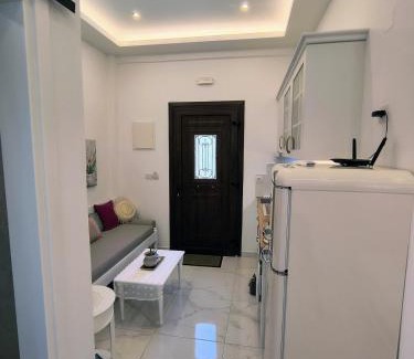 Palekastro Apartment | Polidoros tiny house