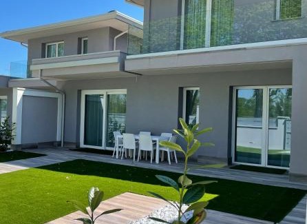 Lido delle Nazioni Villa | Polinesia 10