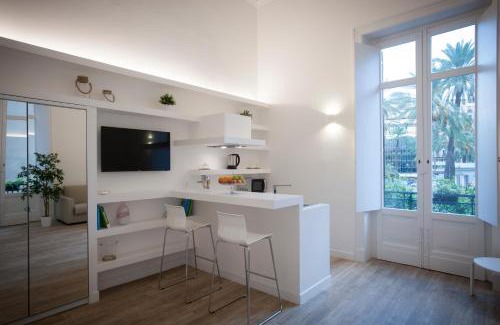 Ruggero Settimo Apartment | Politeama Apartments by Giorgio