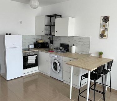 Peyia Town Apartment | Polly Apartment