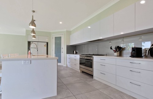 Callala Bay House | Polly's – 250m to the water