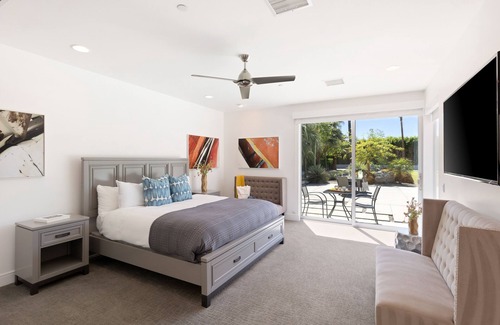 Indio Cottage | Polo Villa 10 by Avantstay Backyard Oasis w/ Putting Green 260320 6 Bedrooms