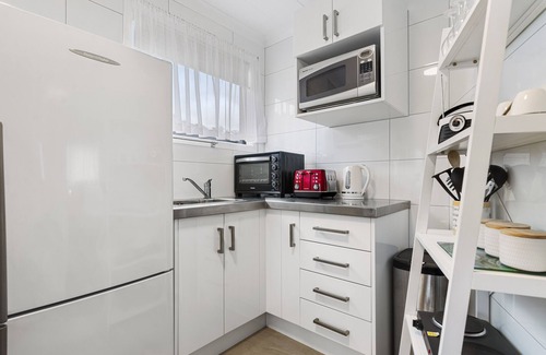 Rotorua House | Pomare Cottage - Rotorua Holiday Home