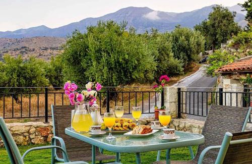 Pemonia House | Pomogna house