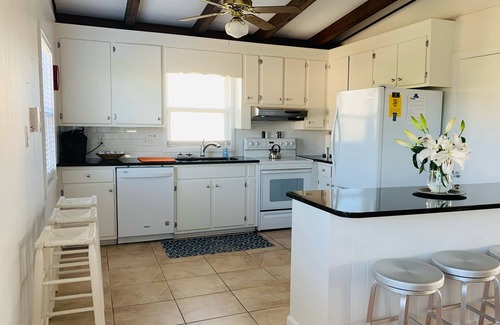Inlet Harbour House | Pond Beach House - Walk to Beach (Channelfront) in Garden City Beach