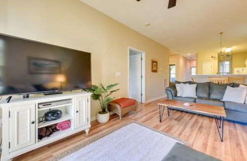 Sunset Beach Apartment | Pond Views and Community Perks Sunset Beach Condo!