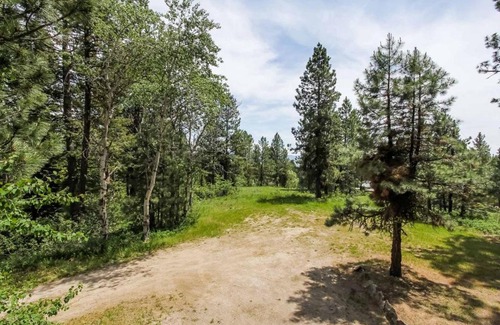Cascade House | Ponderosa Cabin 197 - Three Bedroom Cabin