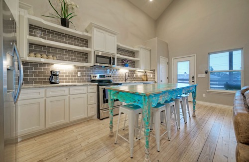 Flour Bluff House | Pool Access + Boat Dock | Steps to the Gulf | The Pintail by AvantStay