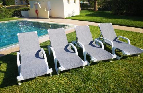 Pata de Baixo Apartment | Pool and Garden Village-near beach