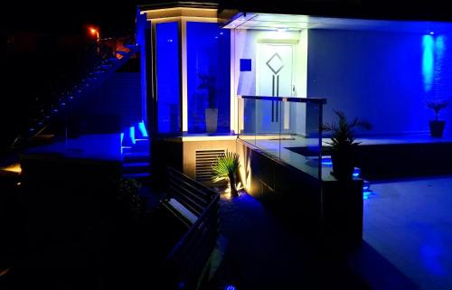 Mihotici Apartment | Pool and Jacuzzi Luxury Apartments