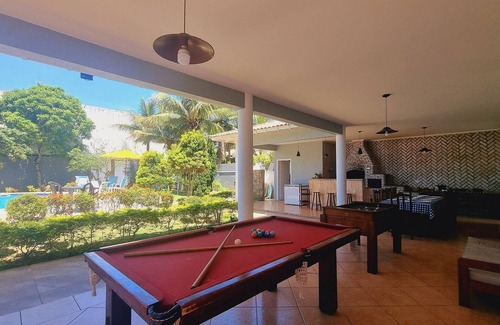 Praia dos Sonhos House | Pool, Gourmet Balcony, 5 suites, Billiards, Foosball, 100 meters from the sea.