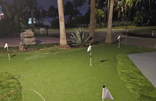Redington Beach House | Pool Home one block from the beach with Putting Green