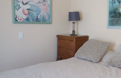 Samsula-Spruce Creek House | Pool House in Venetian Bay near Golf Course and 10 minTo Beach