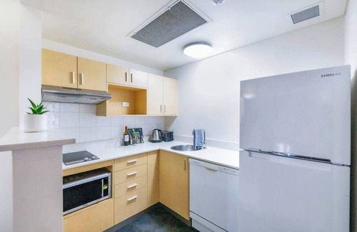Darwin City Centre Apartment | Pool Relaxation on Esplanade across Two Apartments