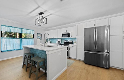 Jupiter Farms House | Pool Retreat in Jupiter Farms on 1.25 Acre Property