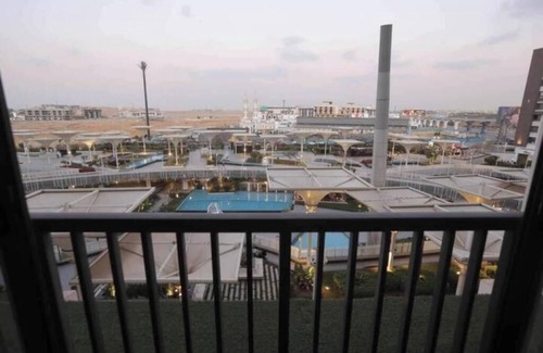 The 5th Settlement Apartment | Pool view Duplex Near Auc