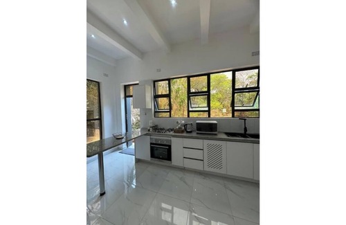 Harare Apartment | Pool-view Executive Suite