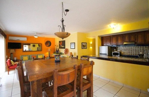 South Hotel Zone Hotel | Pool-view Impeccable 2BR Condo Near the Beach with Garden