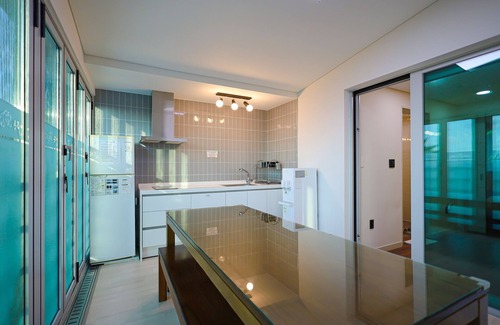 Jocheon Apartment | Pool & Villa Sorang