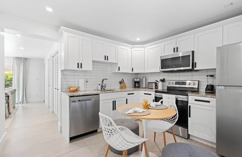 Sarasota Condo | Poolhouse 1/1, 4 min from Siesta
