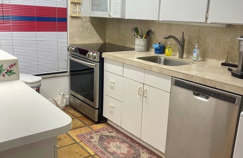 Key Largo House | Poolside Luxury Townhome At Moon Bay - Key Largo, FL