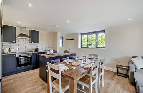 Messing House | Popps Barn - Two Bedroom House, Sleeps 4