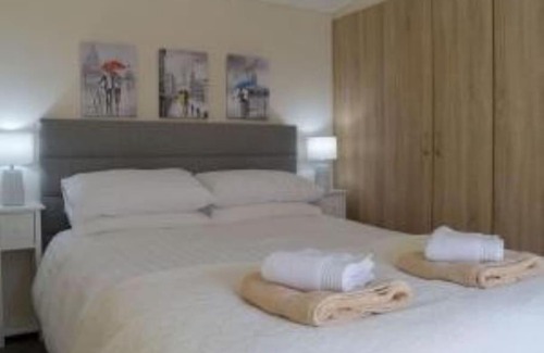 Dollar House | Poppy Lodge Glendevon Scotland