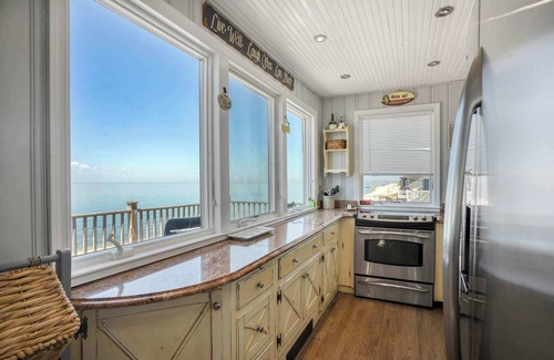 Wading River House | Poppys Private Beach Paradise: Wading River, North