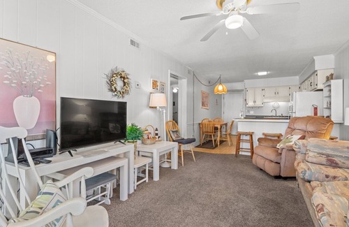 Myrtle Beach Condo | Popular Golden Mile location within a short distance to many local attractions!